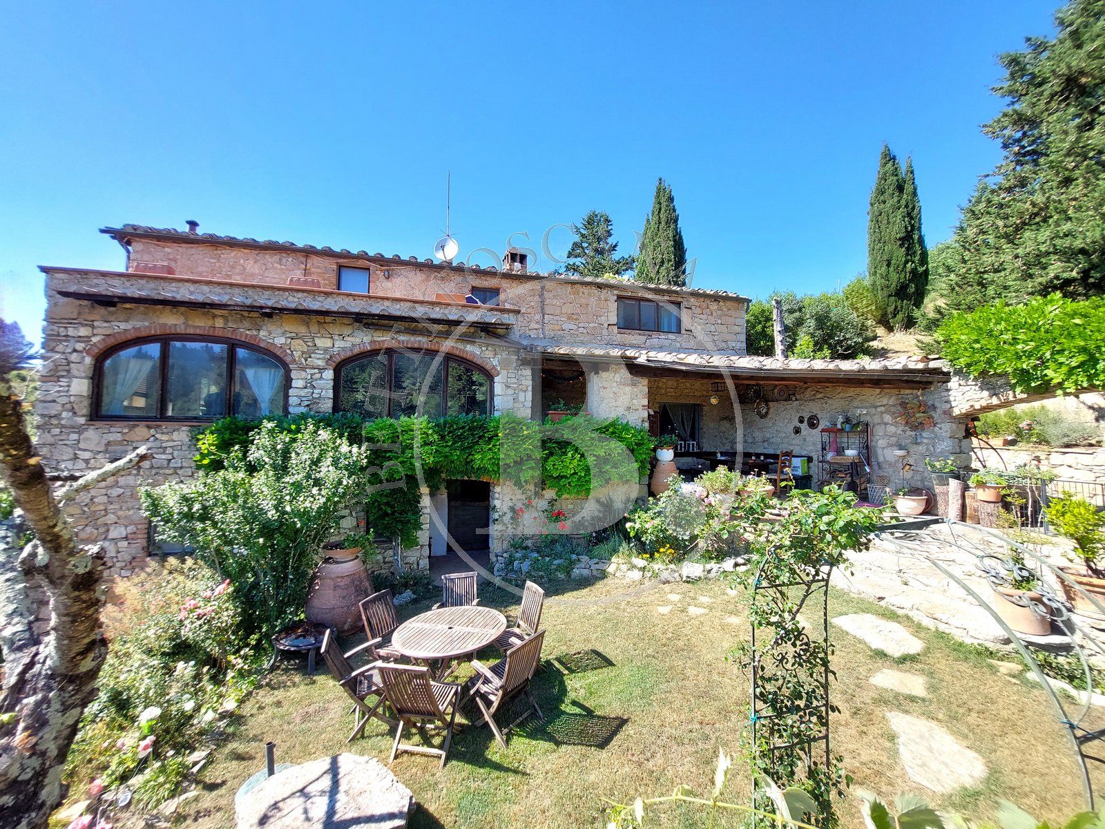 STONE FARMHOUSE - Castellina in Chianti (Si)