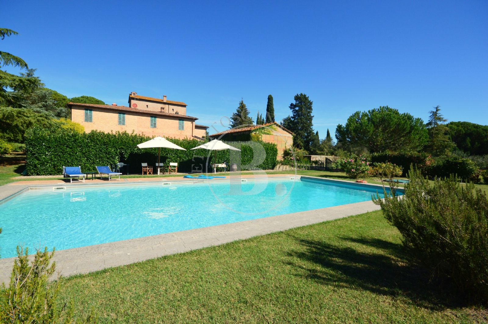 FARMHOUSE COMPLEX - Siena